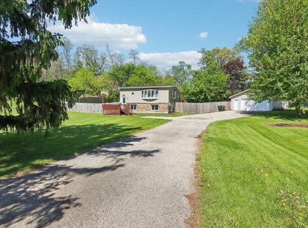 38622 N Drexel Boulevard, Antioch, IL 60002