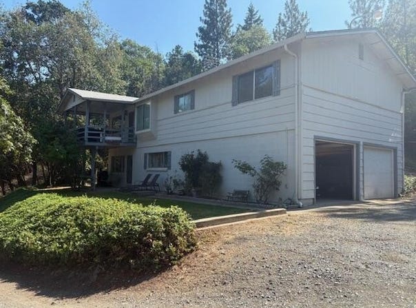 4057 Cloverlawn Drive, Grants Pass, OR 97527
