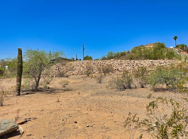 8220 N 14th Street, Phoenix, AZ 85020
