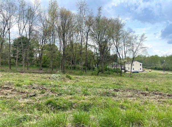 Forest Avenue SE lot: 21, Massillon, OH 44646