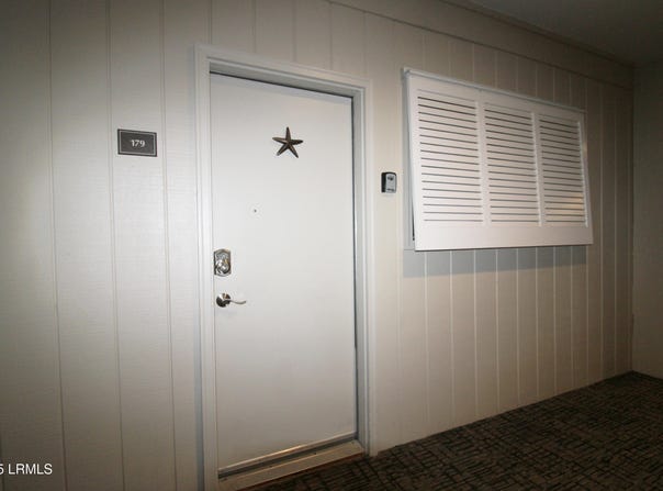 23 S Forest Beach Drive, Hilton Head Island, SC 29928