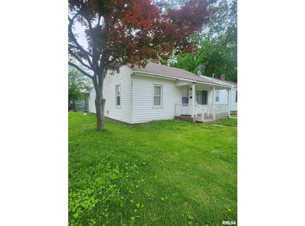 528 N 15TH Street, Murphysboro, IL 62966