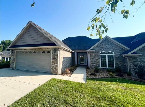 105 Wellsley Circle, Mount Airy, NC 27030