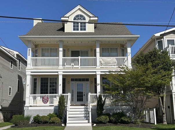 2728 Central Ave, Ocean City, NJ 08226