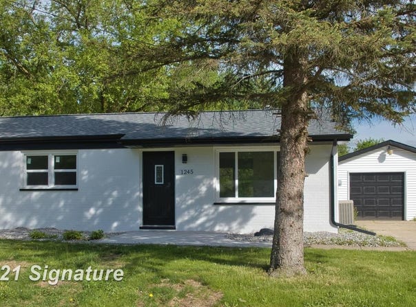 1245 E Outer Drive, Saginaw, MI 48601