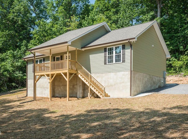 5576 Foothills Court, Snow Camp, NC 27349