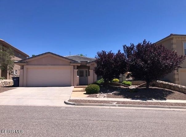 6392 Franklin Gate Drive, El Paso, TX 79912