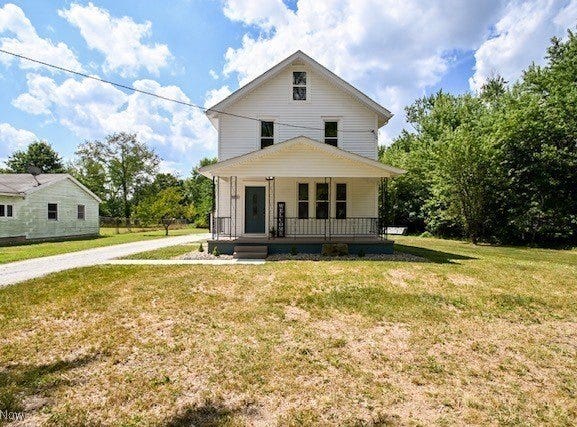 4241 Addison Avenue, Louisville, OH 44641