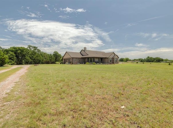 16300 Roland Drive, Jones, OK 73049