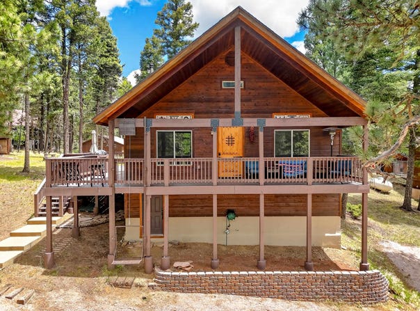 93 Calle de los Indios, Angel Fire, NM 87710