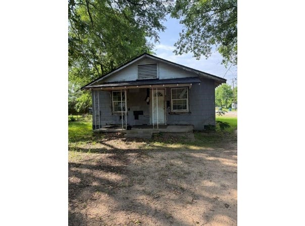 300 Maple, Henderson, TX 75654