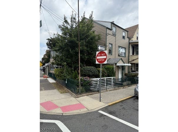 21-23 Mary St, Paterson City, NJ 07503-3116