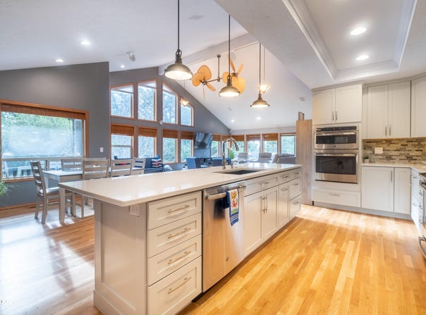 760 SW Range Drive, Waldport, OR 97394