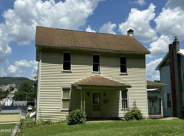 810 Norris Street, Saxton, PA 16678