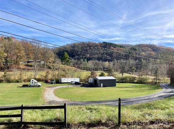 118 Fisher Creek Road, Sylva, NC 28779