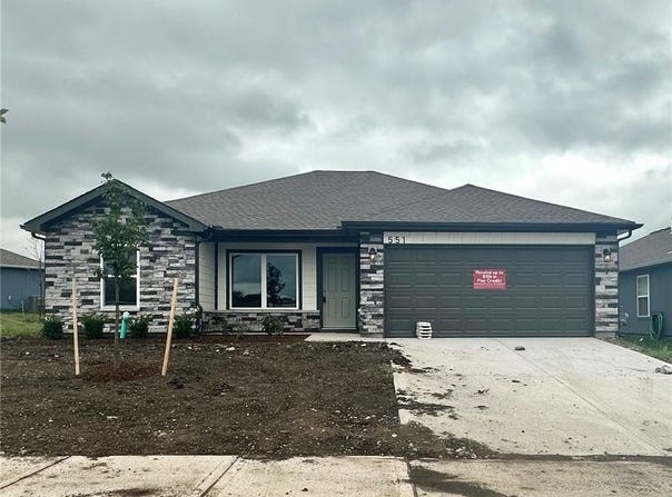 551 W Fountain Street, Gardner, KS 66030