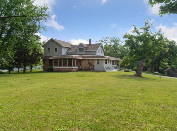 2611 South Rd, Burlington, WI 53105