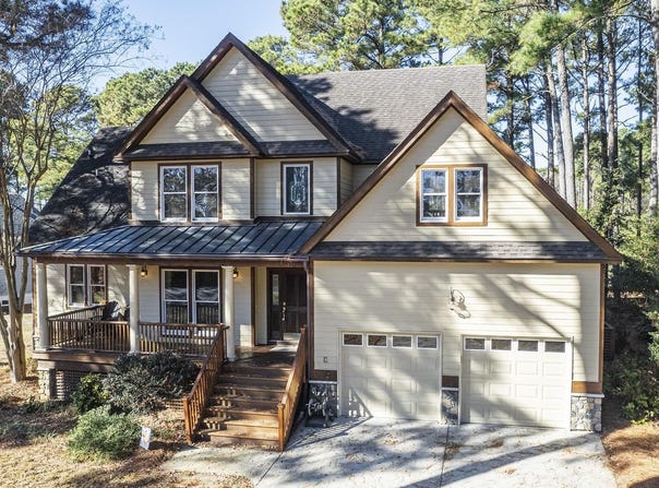 210 West Side Lane, Powells Point, NC 27966