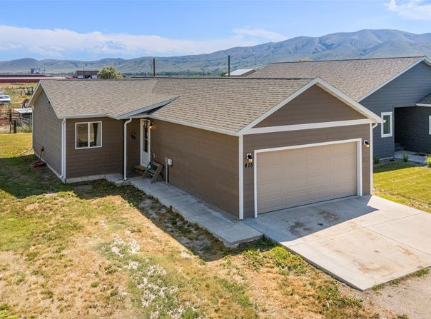 415 I Street, Townsend, MT 59644