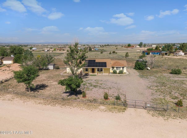 25820 N Poppy Drive, Paulden, AZ 86334