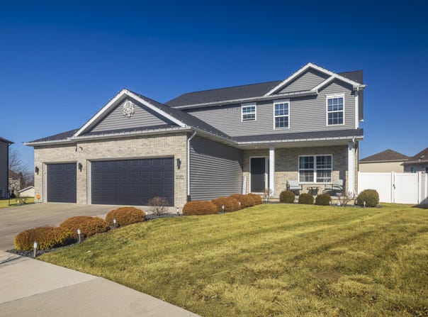 8549 Marshall Street, Merrillville, IN 46410