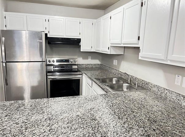 3327 Clover Meadows Drive, Chesapeake, VA 23321