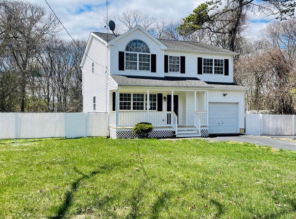 290 Cypress Drive, Mastic Beach, NY 11951