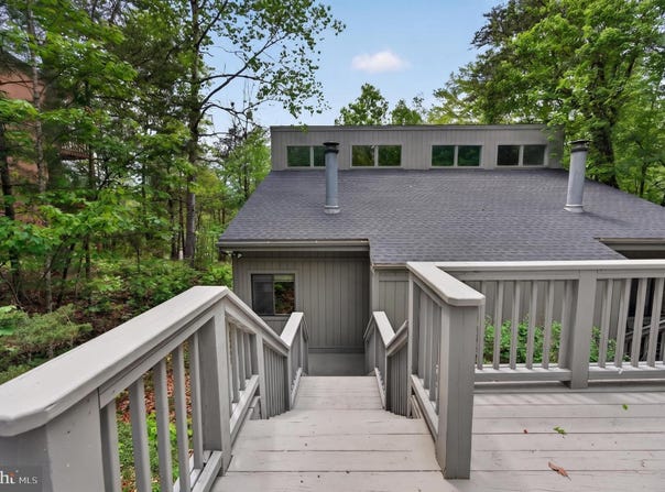 404B SPITZ Lane, BASYE, VA 22810