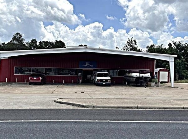 7823 State Highway 155, Frankston, TX 75763
