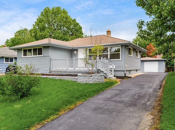 2906 Ashby Road, Columbus, OH 43209