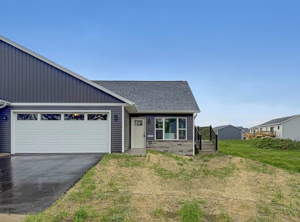 1503 E 23RD STREET, Marshfield, WI 54449
