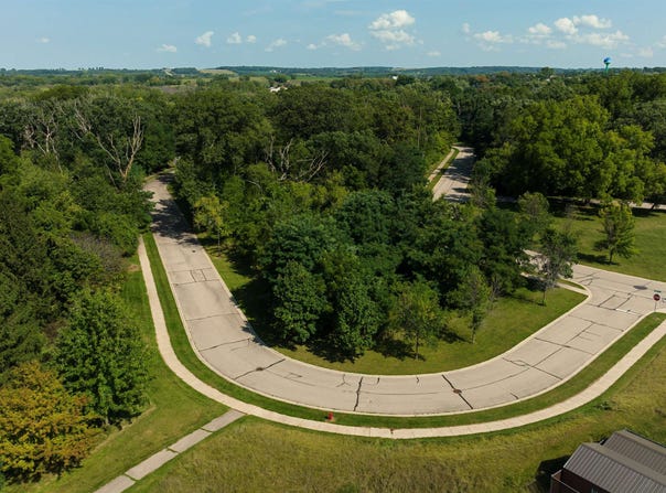 416 StoneHaven Drive, Green Lake, WI 54941