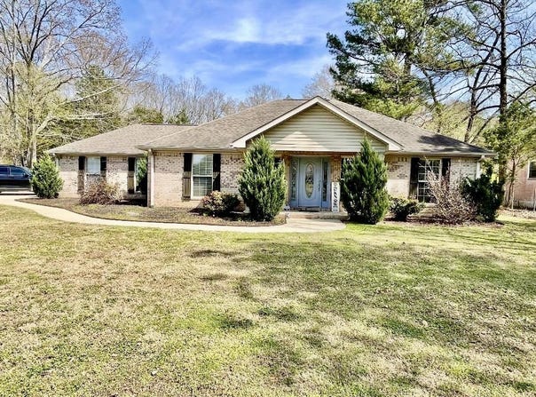 1600 Co Rd 7, Florence, AL 35633