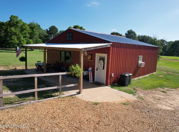 Willis Cotton Road, Summit, MS 39666