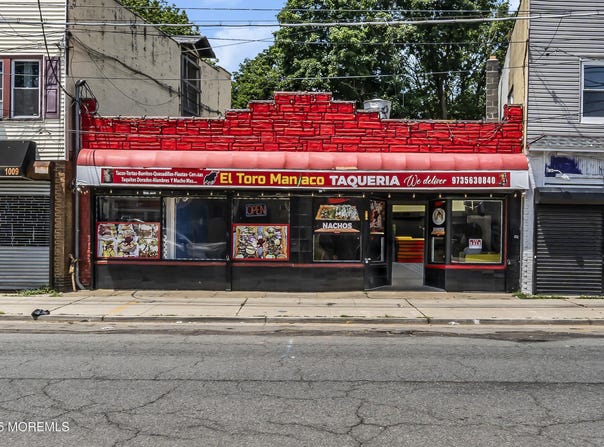 1011 E 2nd Street, Plainfield, NJ 07062
