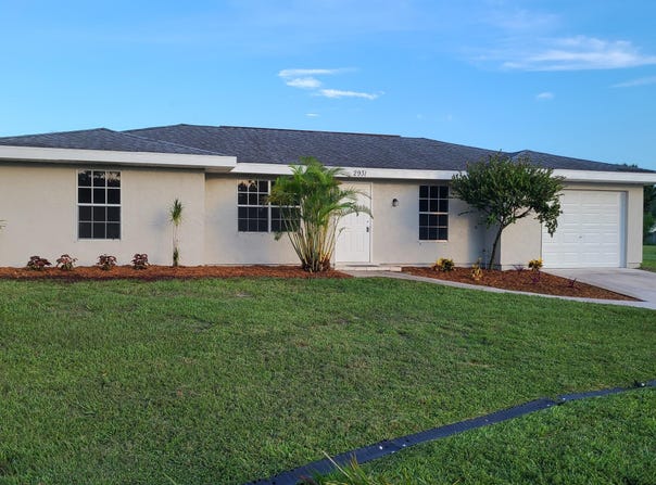 2931 SW Birtle Court, Port Saint Lucie, FL 34953