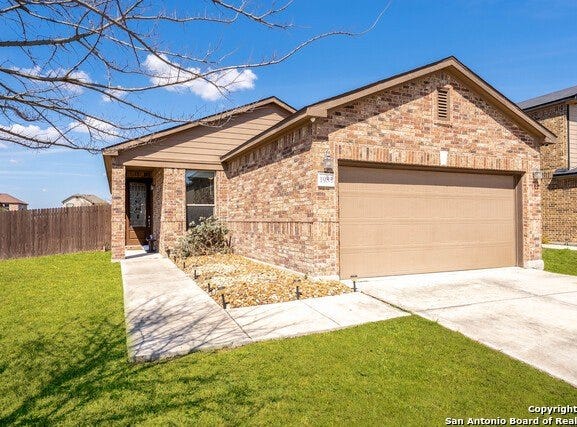 1983 Shire Mdws, New Braunfels, TX 78130