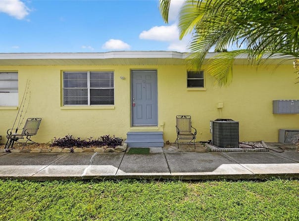 1049 APOLLO BEACH BOULEVARD, APOLLO BEACH, FL 33572