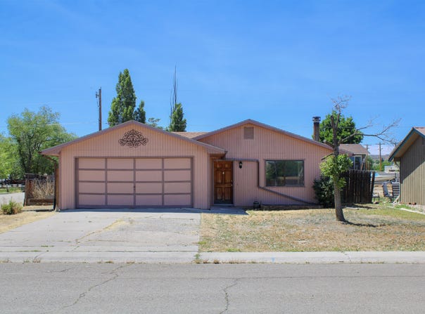 255 E Raven Avenue, Rangely, CO 81648