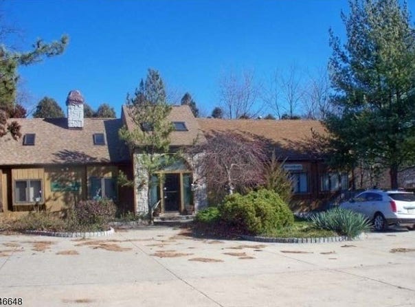 18 Parker Ave, Flemington Boro, NJ 08822-1514