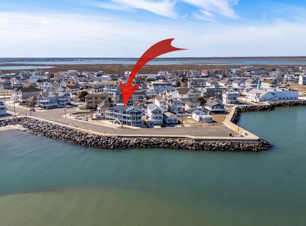 12 N New York Avenue, North Wildwood, NJ 08260