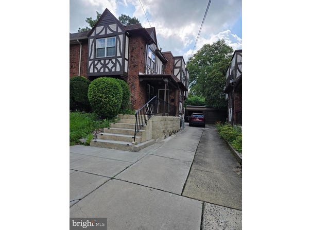 8237 BROOKSIDE RD, ELKINS PARK, PA 19027
