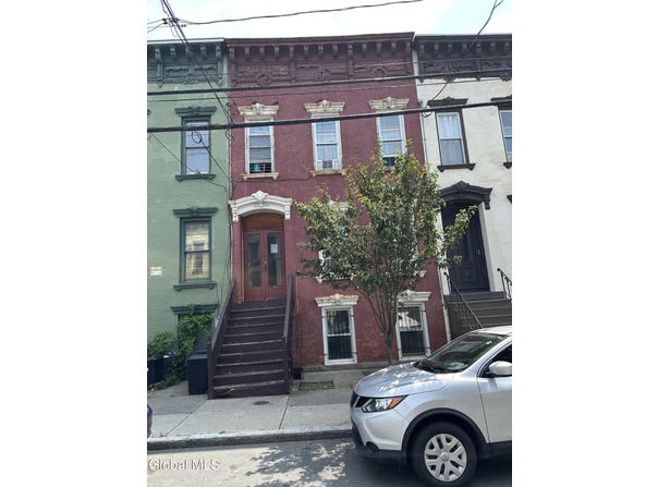 116 Lark Street, Albany, NY 12210