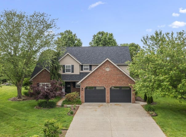 1643 W 1st Street, Jasper, IN 47546