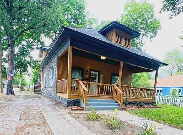 233 S Vine St, Wichita, KS 67213