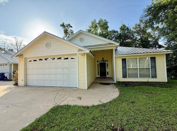 683 (B) Calhoun Dr, Abbeville, AL 36310