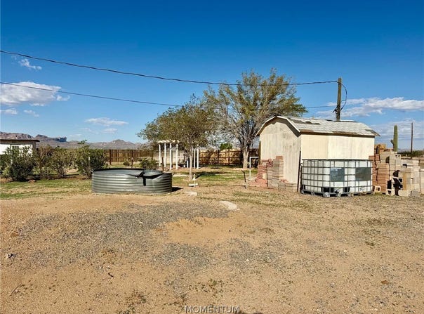 5610 W Unkar Drive, Golden Valley, AZ 86413
