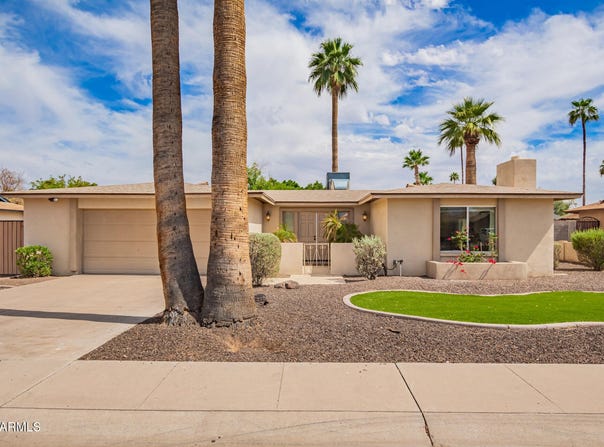 1887 E LA DONNA Drive, Tempe, AZ 85283