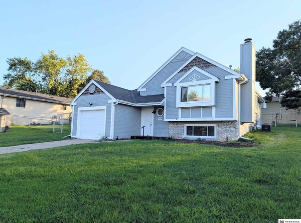 7106 S 145 Street, Omaha, NE 68138