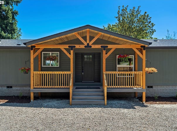 3717 SE WOODBURN RD, Washougal, WA 98671